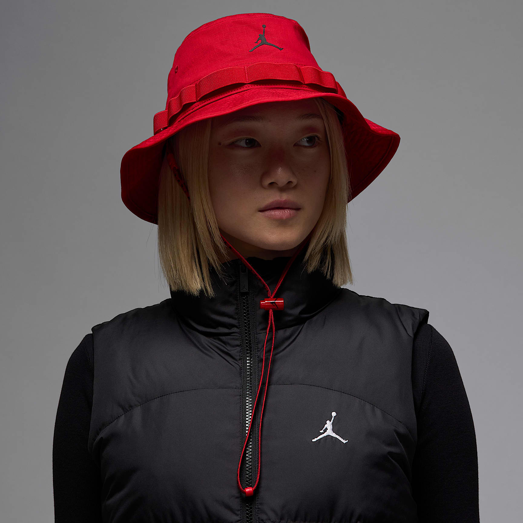 Jordan Apex Bucket Hat. Nike RO